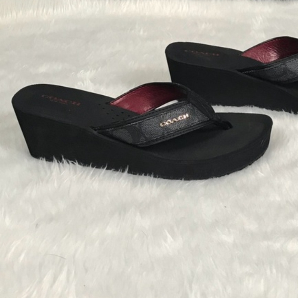 Black/grey SignatureNew York Jolene wedge flipflop